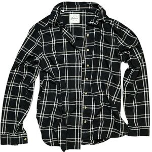 Jachs Girlfriend black plaid button down shirt size small